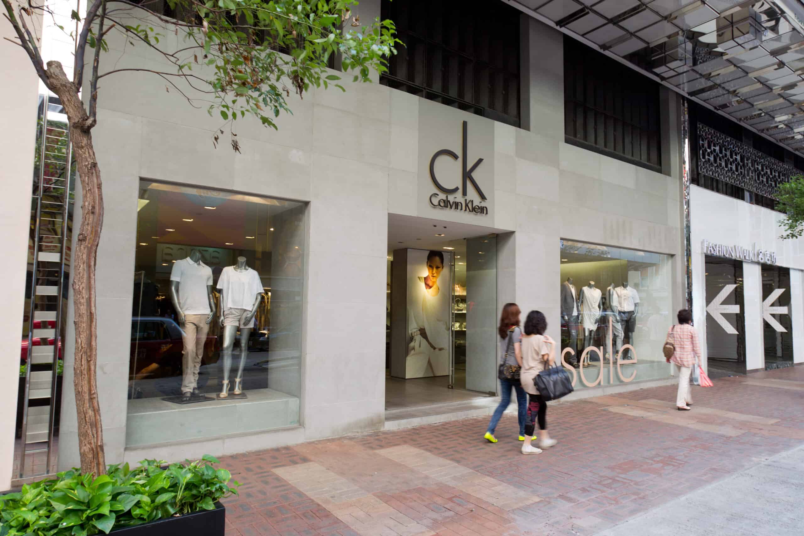 Calvin Klein - Calvin Klein Two Piece Set on Designer Wardrobe